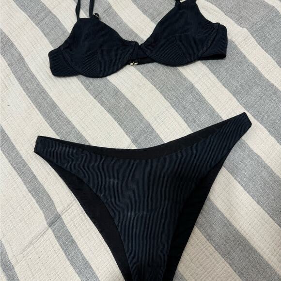 Beach Riot Ribbed Black Two Piece Bikini Swimsuit Size S/M - Picture 5 of 12